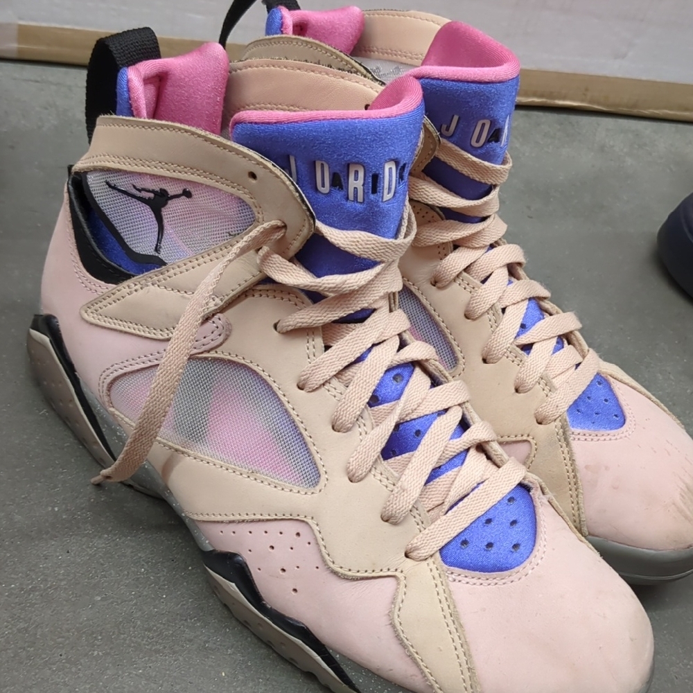 Jordan Sneakers in Pink and Purple